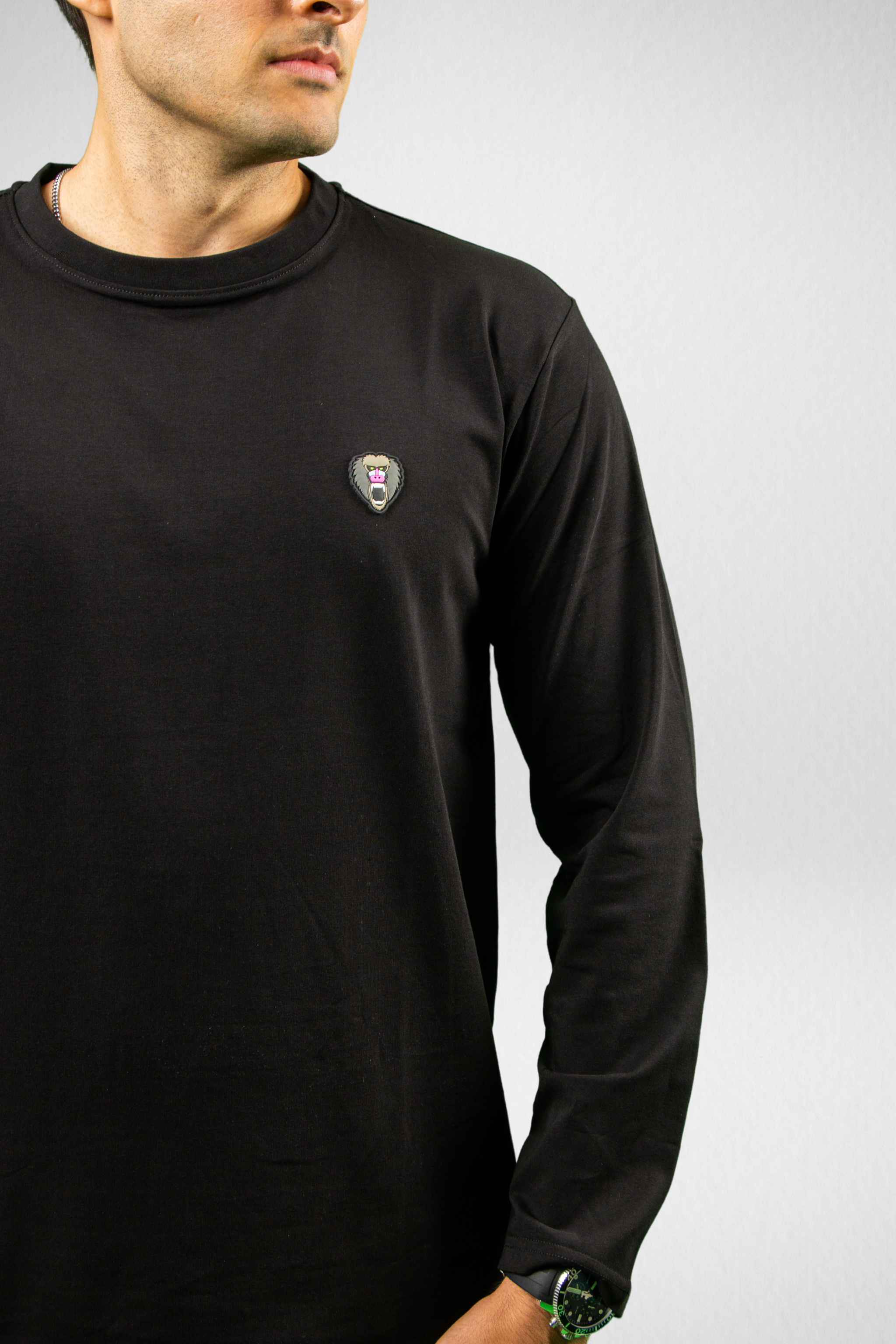 BLACK L/S CREW